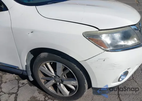 2014 Nissan Pathfinder Platinum из США, поврежденный, VIN 5N1AR2MM3EC716766